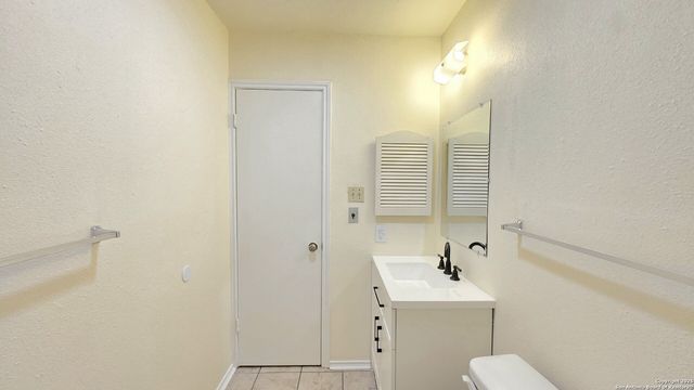 8904 Amber Dusk, San Antonio, TX 78250