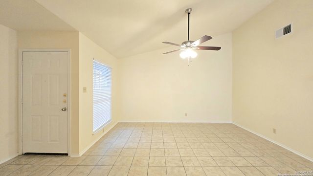 8904 Amber Dusk, San Antonio, TX 78250