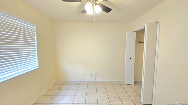 8904 Amber Dusk, San Antonio, TX 78250
