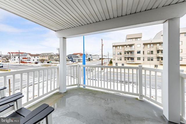 400 E 3RD AVENUE D, North Wildwood, NJ 08260