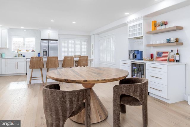 400 E 3RD AVENUE D, North Wildwood, NJ 08260