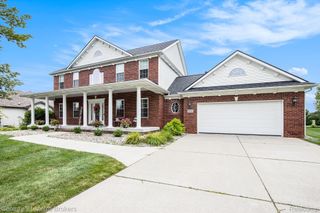 9024 Woodridge Drive, Davison, MI 48423