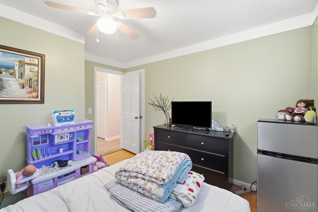 5889 Willow Oak Lane, Green Twp, OH 45239