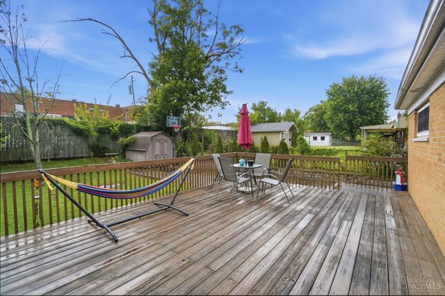 5889 Willow Oak Lane, Green Twp, OH 45239
