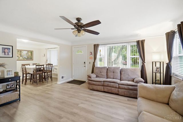 5889 Willow Oak Lane, Green Twp, OH 45239