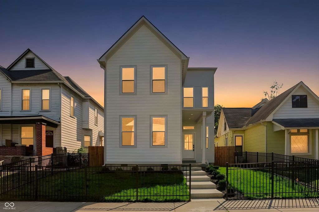 1129 Tecumseh Street, Indianapolis, IN 46201