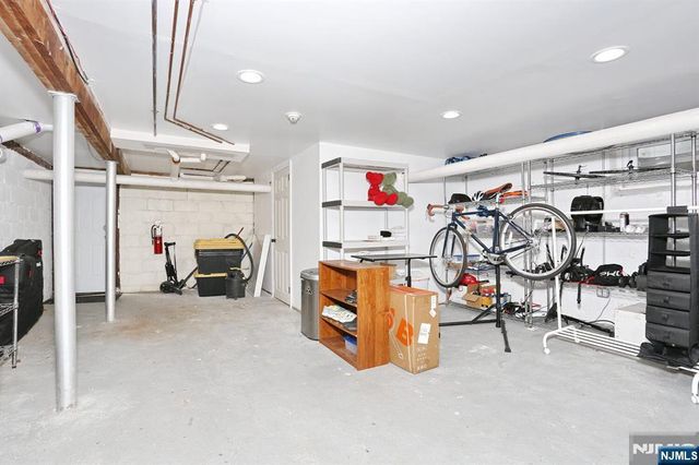 427 Stockton Place 2, Englewood, NJ 07631