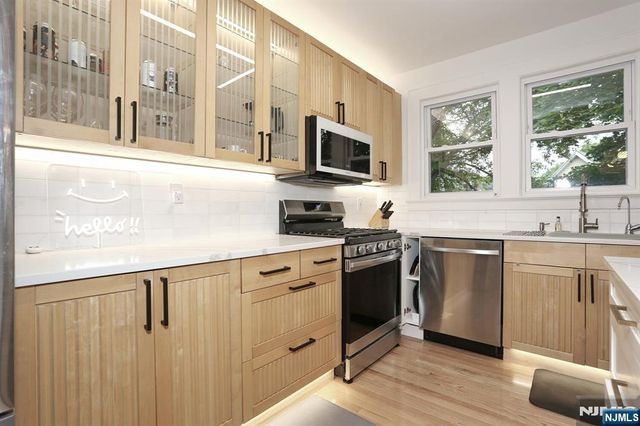 427 Stockton Place 2, Englewood, NJ 07631
