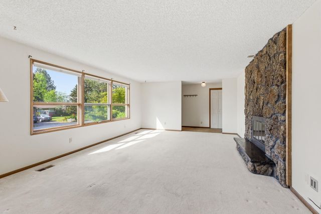 5207 S Dearborn Dr, Spokane, WA 99223