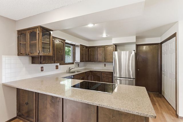 5207 S Dearborn Dr, Spokane, WA 99223