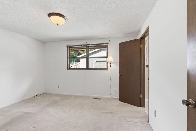 5207 S Dearborn Dr, Spokane, WA 99223