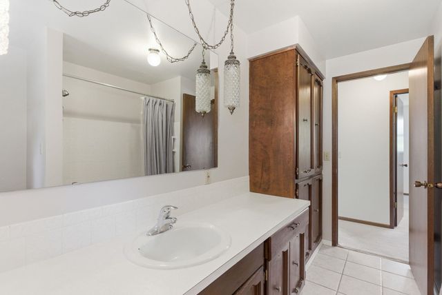 5207 S Dearborn Dr, Spokane, WA 99223