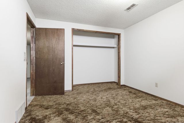 5207 S Dearborn Dr, Spokane, WA 99223