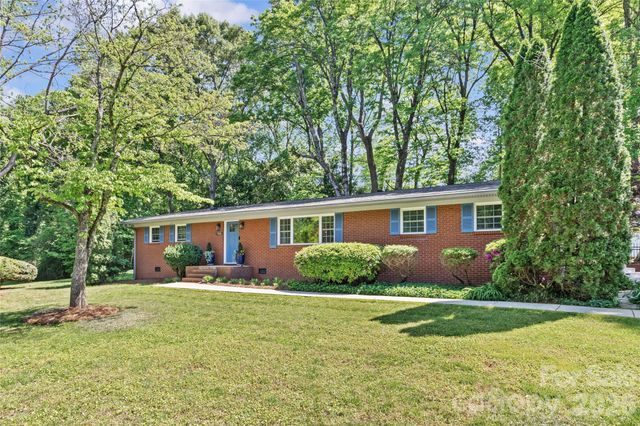 7108 Preston Court, Charlotte, NC 28215