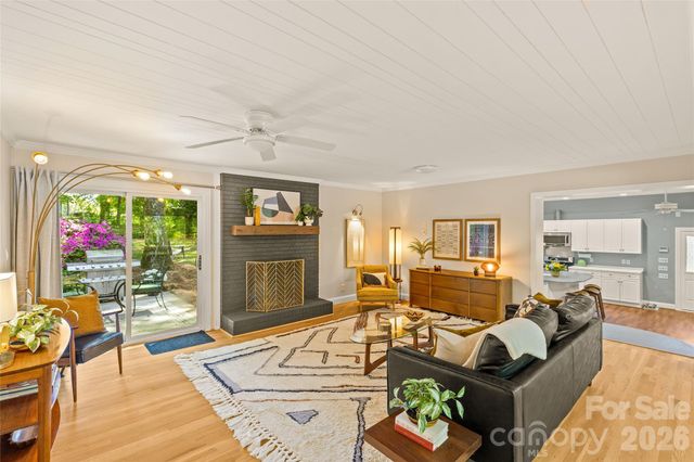 7108 Preston Court, Charlotte, NC 28215