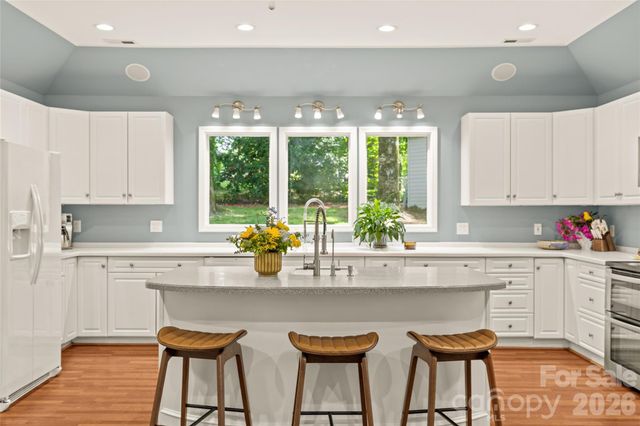 7108 Preston Court, Charlotte, NC 28215