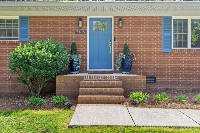 7108 Preston Court, Charlotte, NC 28215