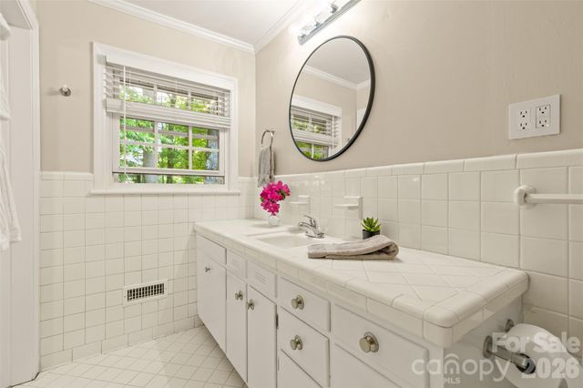 7108 Preston Court, Charlotte, NC 28215