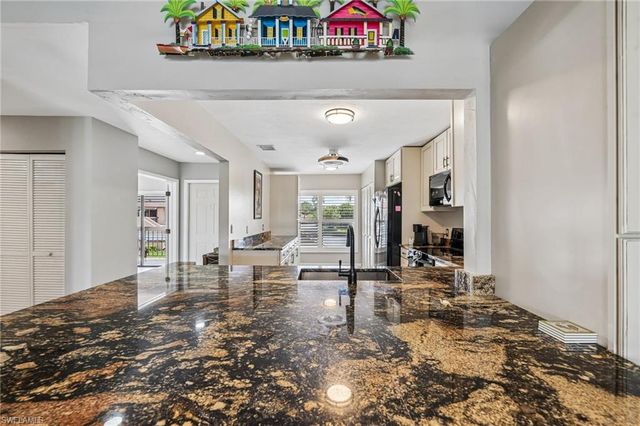 15489 Admiralty CIR 5, North Fort Myers, FL 33917