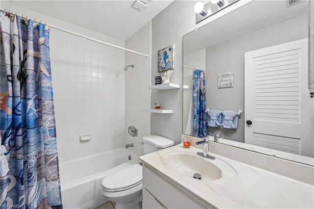 15489 Admiralty CIR 5, North Fort Myers, FL 33917