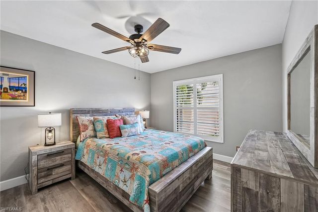 15489 Admiralty CIR 5, North Fort Myers, FL 33917