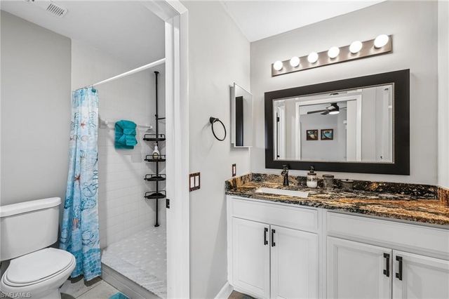 15489 Admiralty CIR 5, North Fort Myers, FL 33917