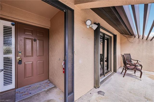 15489 Admiralty CIR 5, North Fort Myers, FL 33917