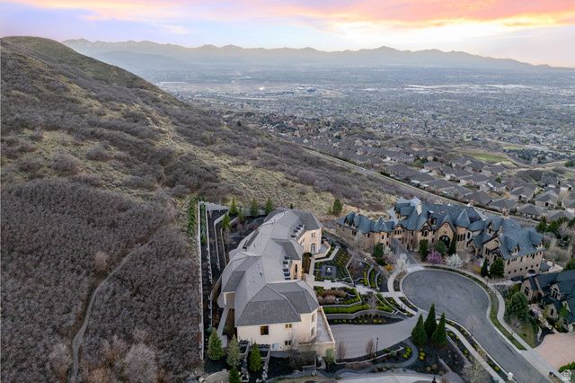 14249 S CANYON VINE CV, Draper, UT 84020