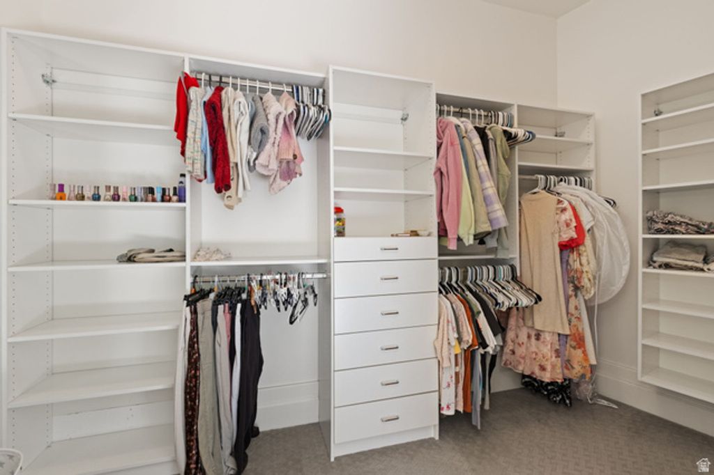 Image 105 of property listing at 14249 S CANYON VINE CV, Draper, UT 84020