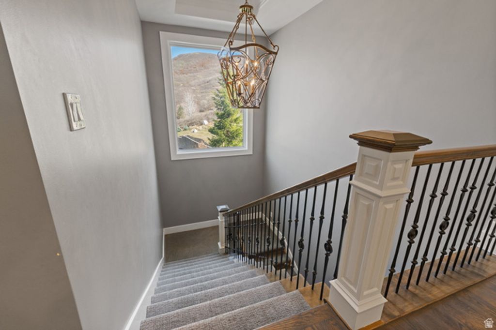 Image 114 of property listing at 14249 S CANYON VINE CV, Draper, UT 84020