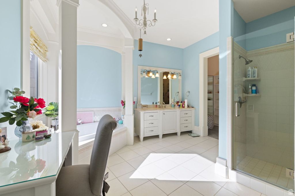 Image 82 of property listing at 14249 S CANYON VINE CV, Draper, UT 84020