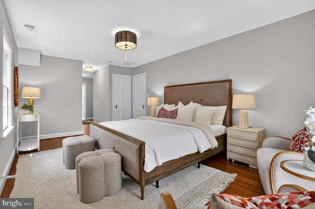 2921 LEGATION ST NW, Washington, DC 20015