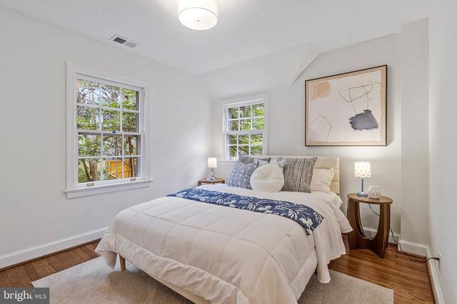 2921 LEGATION ST NW, Washington, DC 20015