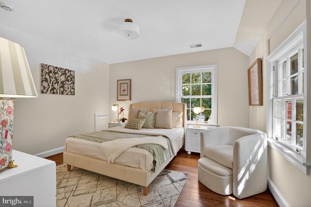 2921 LEGATION ST NW, Washington, DC 20015