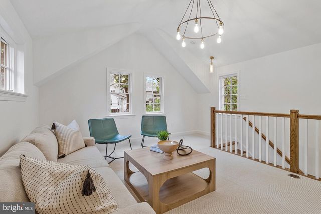 2921 LEGATION ST NW, Washington, DC 20015