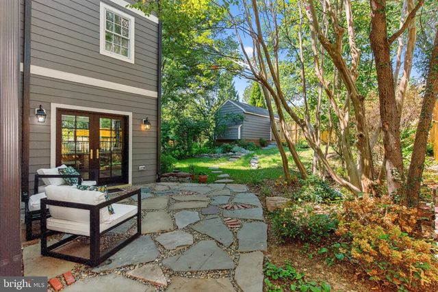 2921 LEGATION ST NW, Washington, DC 20015