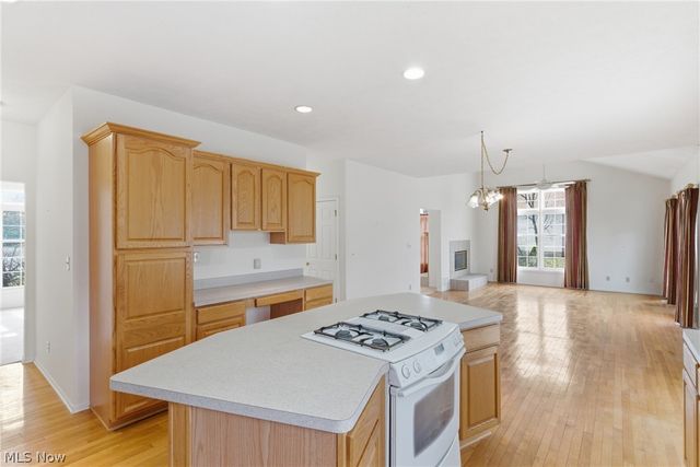 25684 Tryon Road, Oakwood Village, OH 44146