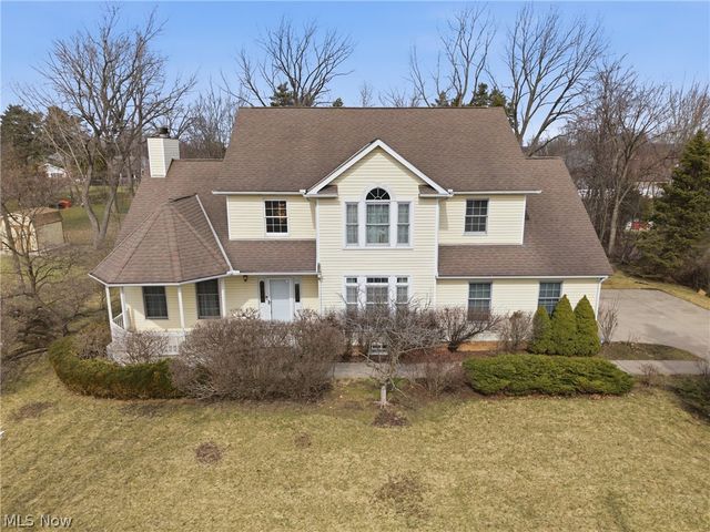 25684 Tryon Road, Oakwood Village, OH 44146