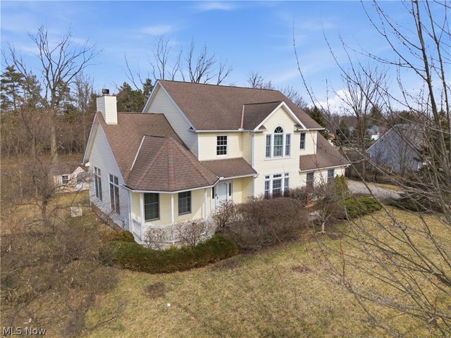 25684 Tryon Road, Oakwood Village, OH 44146