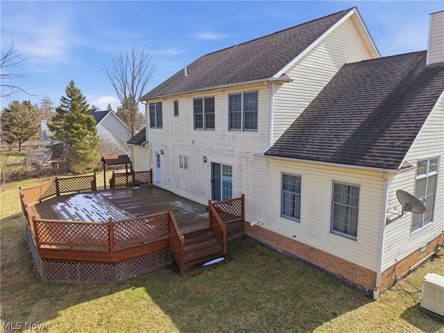 25684 Tryon Road, Oakwood Village, OH 44146