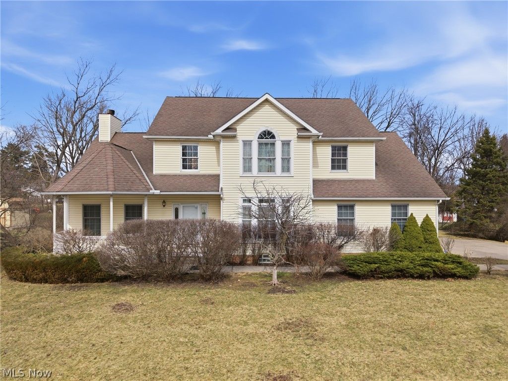 25684 Tryon Road, Oakwood Village, OH 44146
