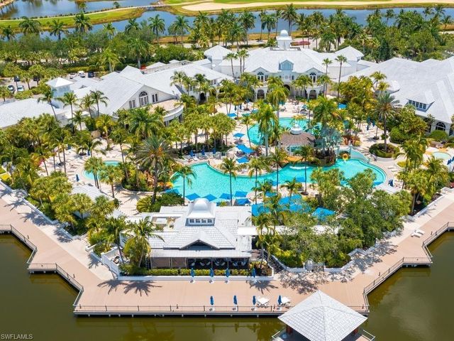 9283 Museo CIR # 204, Naples, FL 34114