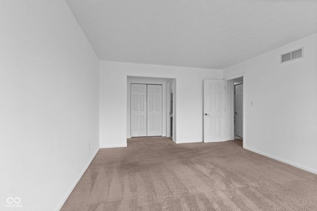 3025 Arrow Wood Lane, Indianapolis, IN 46214