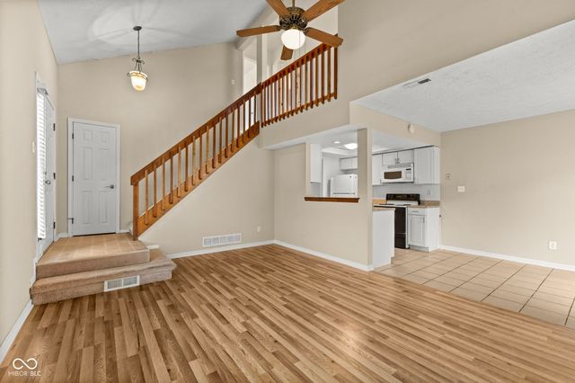 3025 Arrow Wood Lane, Indianapolis, IN 46214