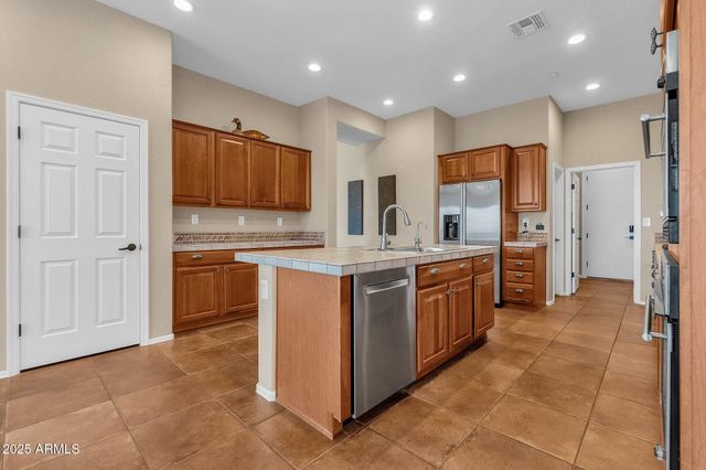 1715 W AINSWORTH Drive, Anthem, AZ 85086