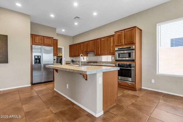 1715 W AINSWORTH Drive, Anthem, AZ 85086