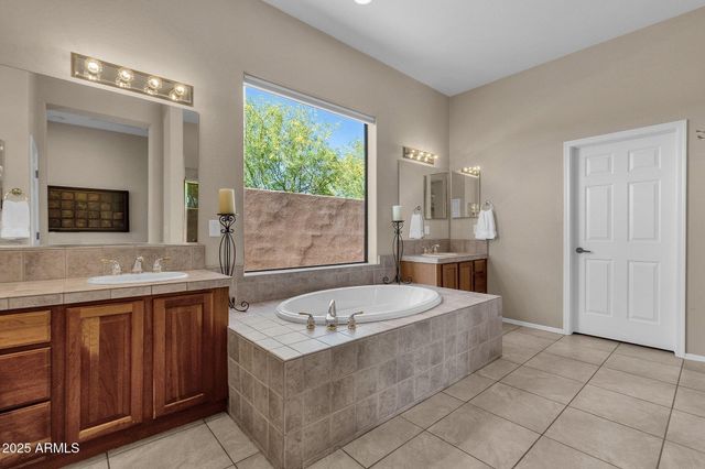 1715 W AINSWORTH Drive, Anthem, AZ 85086