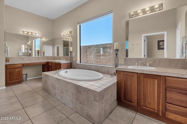 1715 W AINSWORTH Drive, Anthem, AZ 85086