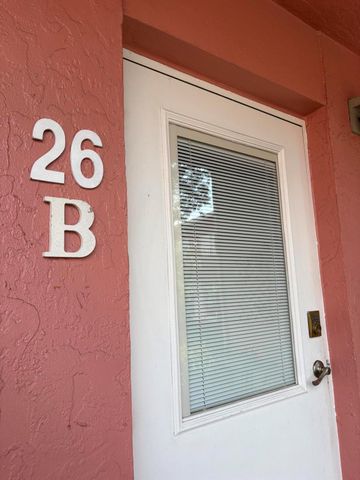 26 Golf'S Edge B, West Palm Beach, FL 33417