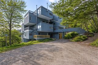 355 Summit Road # 6, Warren, VT 05674